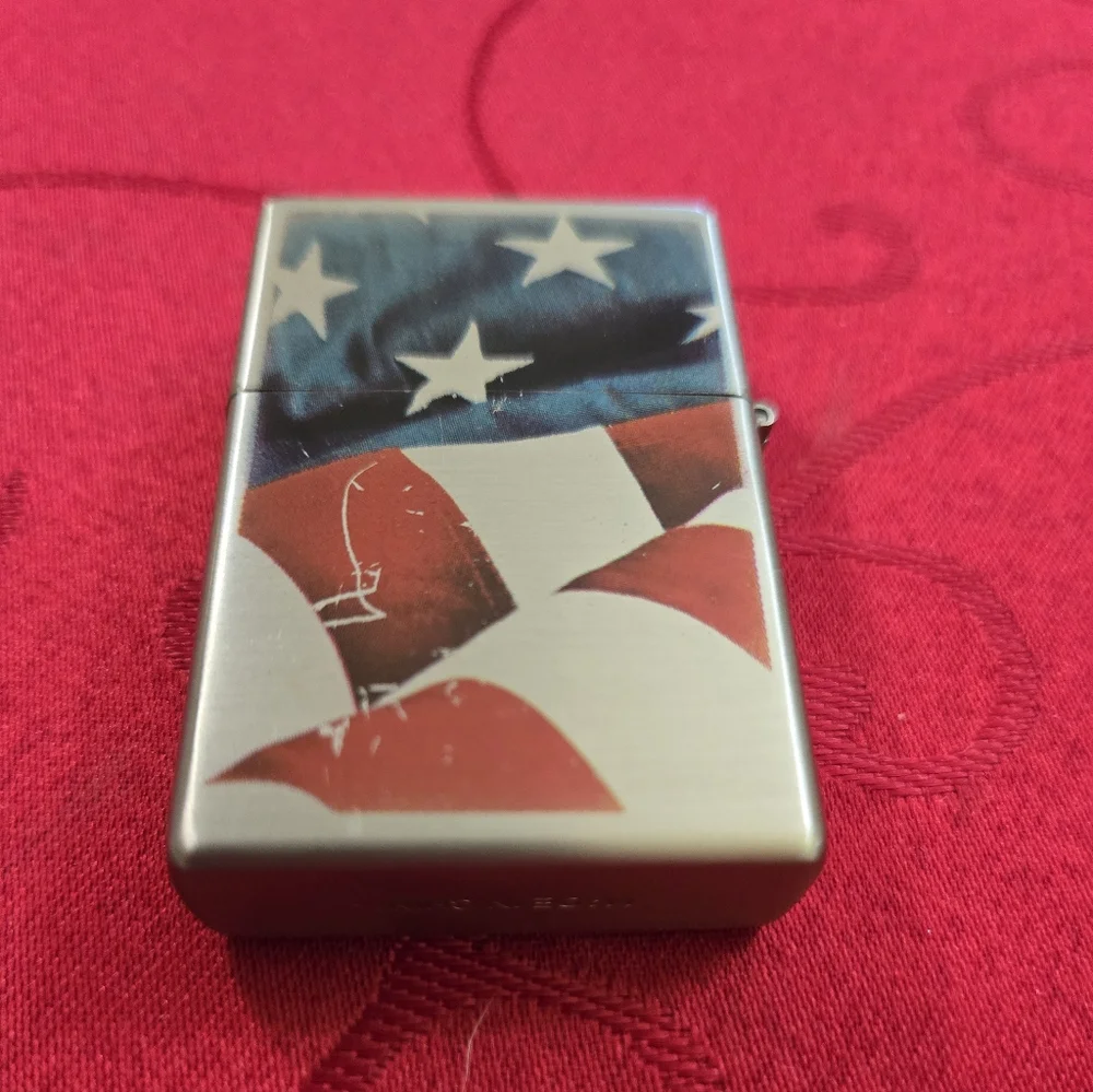 Patriotic Flag & 8-Ball Brushed Metal Lighters - Picture 13 of 16
